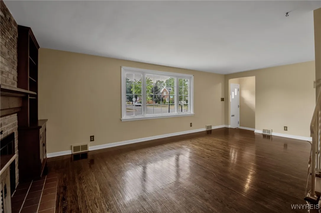 143 Ashford Avenue, Tonawanda, New York 14150, Tonawanda, New York 14150, 3 Bedrooms Bedrooms, 7 Rooms Rooms,1 BathroomBathrooms,Residential,Closed,143 Ashford Avenue, Tonawanda, New York 14150,0,B1628361