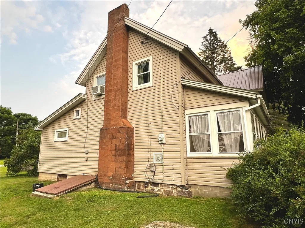 9 Ridge Street, Dekalb, New York 13630, Dekalb, New York 13630, 3 Bedrooms Bedrooms, 9 Rooms Rooms,1 BathroomBathrooms,Residential,Closed,9 Ridge Street, Dekalb, New York 13630,0,S1629025