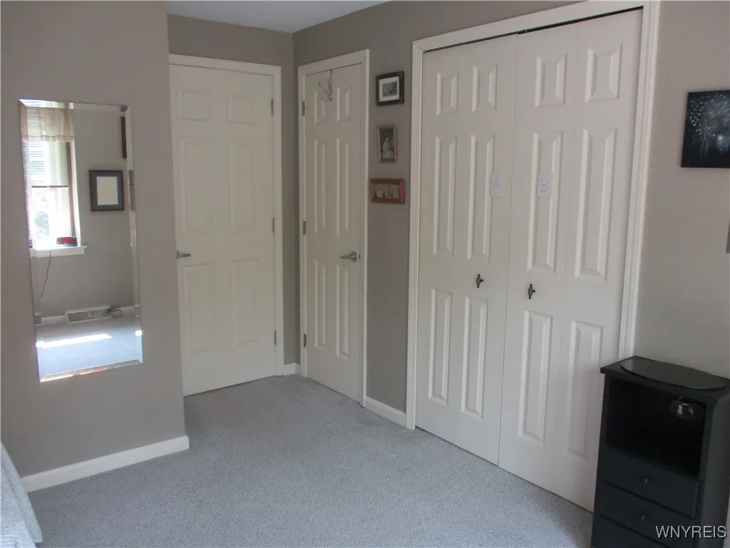 105-2 Carriage Drive 2, Orchard Park, New York 141, Orchard Park, New York 14127, 3 Bedrooms Bedrooms, 6 Rooms Rooms,1 BathroomBathrooms,Residential,For Sale,105-2 Carriage Drive 2, Orchard Park, New York 141,B1628994