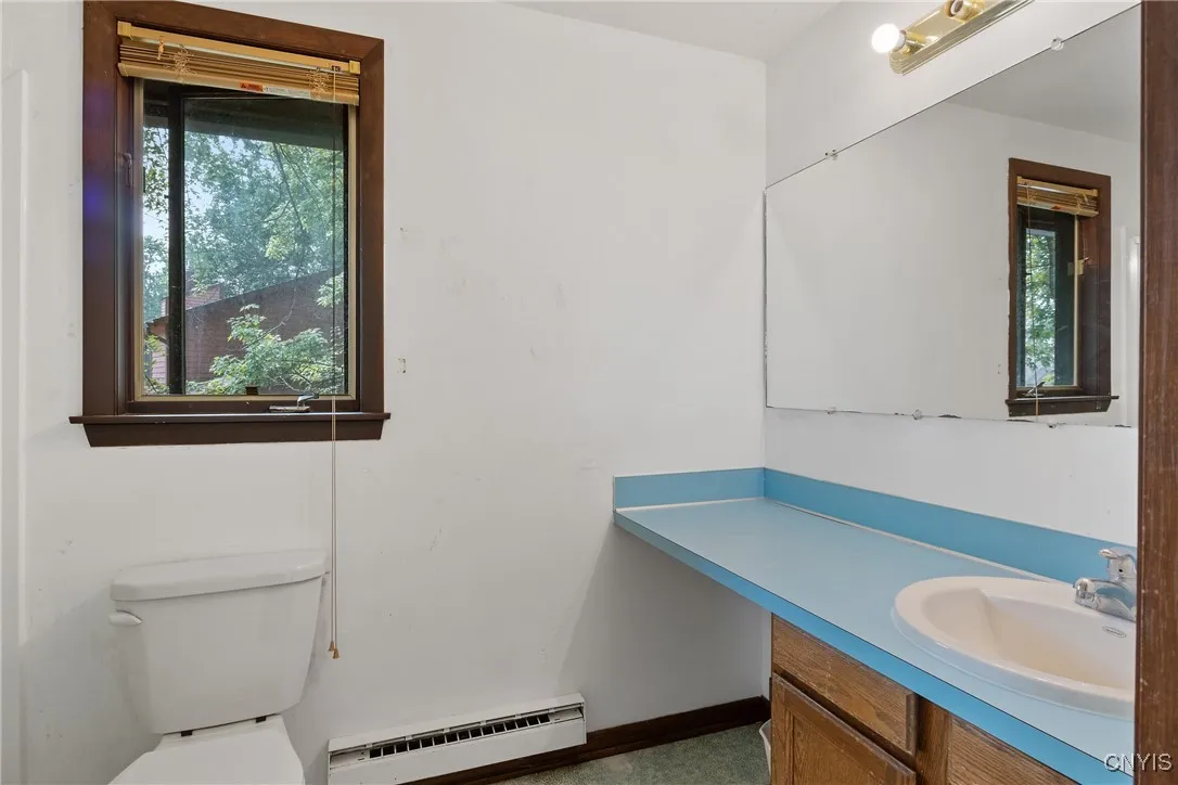 4270 Persimmon, Clay, New York 13090, Clay, New York 13090, 4 Bedrooms Bedrooms, 9 Rooms Rooms,2 BathroomsBathrooms,Residential,Closed,4270 Persimmon, Clay, New York 13090,0,S1626913