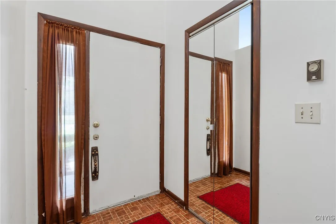 4270 Persimmon, Clay, New York 13090, Clay, New York 13090, 4 Bedrooms Bedrooms, 9 Rooms Rooms,2 BathroomsBathrooms,Residential,Closed,4270 Persimmon, Clay, New York 13090,0,S1626913