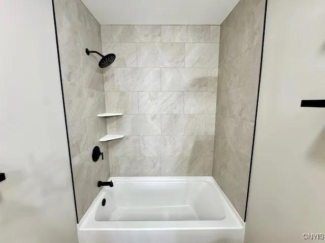 Ceramic tub surround