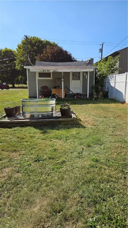 422 Monroe Avenue, Hornell, New York 14843, Hornell, New York 14843, 2 Bedrooms Bedrooms, 5 Rooms Rooms,1 BathroomBathrooms,Residential,Closed,422 Monroe Avenue, Hornell, New York 14843,0,R1629013