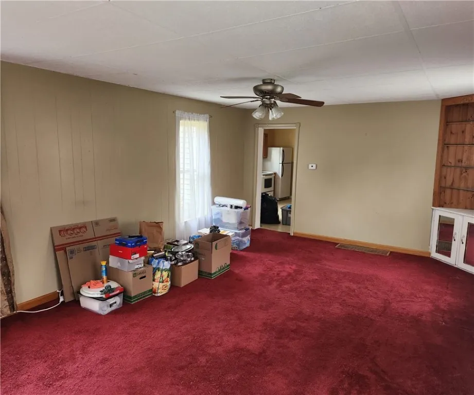 422 Monroe Avenue, Hornell, New York 14843, Hornell, New York 14843, 2 Bedrooms Bedrooms, 5 Rooms Rooms,1 BathroomBathrooms,Residential,Closed,422 Monroe Avenue, Hornell, New York 14843,0,R1629013