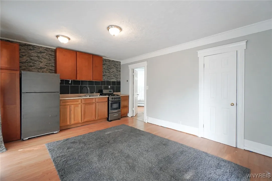 46 Orchard Avenue, Evans, New York 14006, Evans, New York 14006, 8 Bedrooms Bedrooms, ,3 BathroomsBathrooms,Residential,Closed,46 Orchard Avenue, Evans, New York 14006,0,B1628288