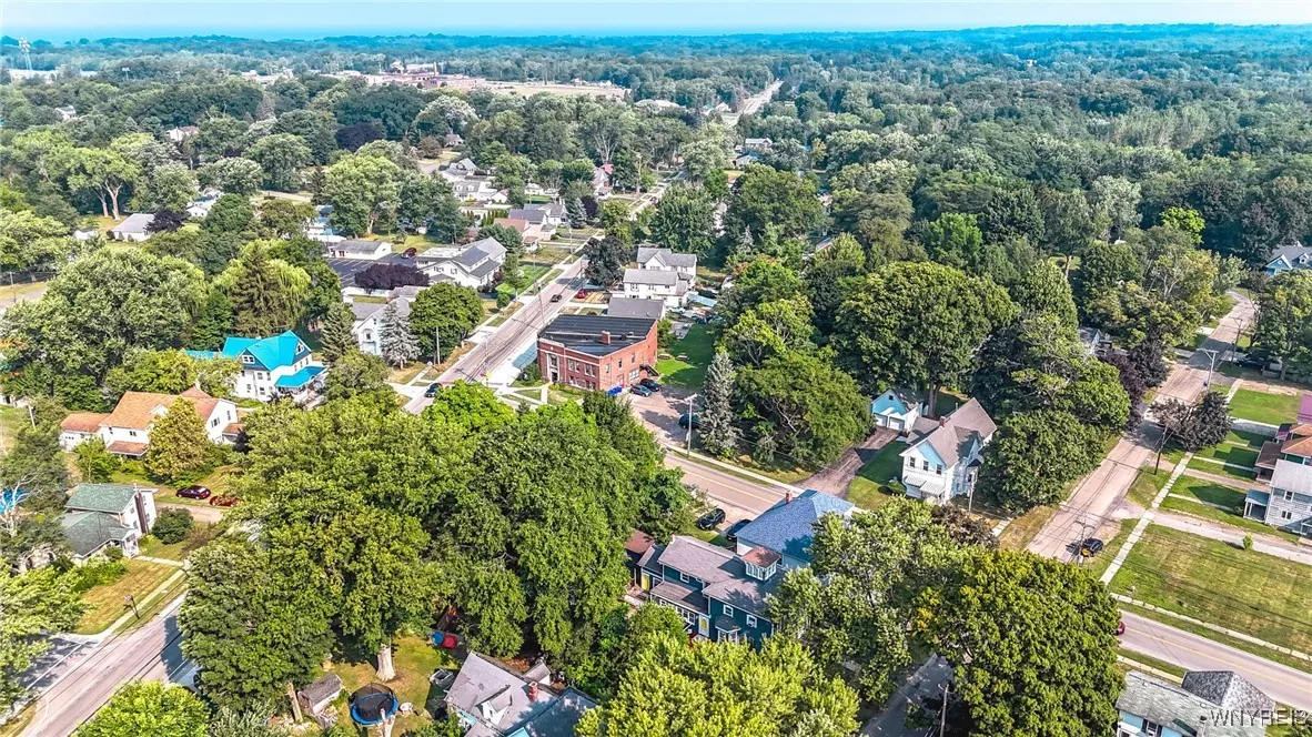 46 Orchard Avenue, Evans, New York 14006, Evans, New York 14006, 8 Bedrooms Bedrooms, ,3 BathroomsBathrooms,Residential,Closed,46 Orchard Avenue, Evans, New York 14006,0,B1628288