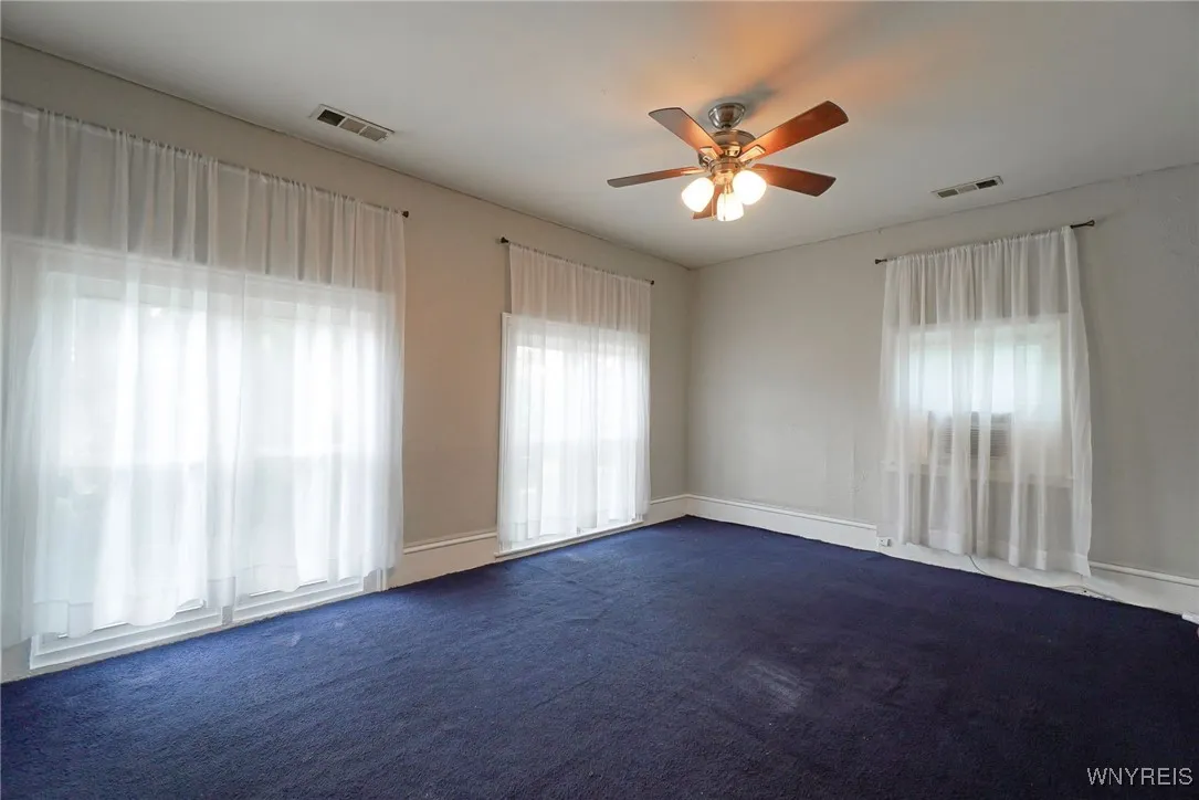 46 Orchard Avenue, Evans, New York 14006, Evans, New York 14006, 8 Bedrooms Bedrooms, ,3 BathroomsBathrooms,Residential,Closed,46 Orchard Avenue, Evans, New York 14006,0,B1628288