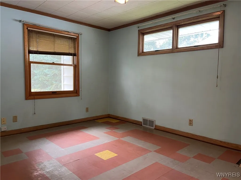 Bedroom 4 - carpets removed