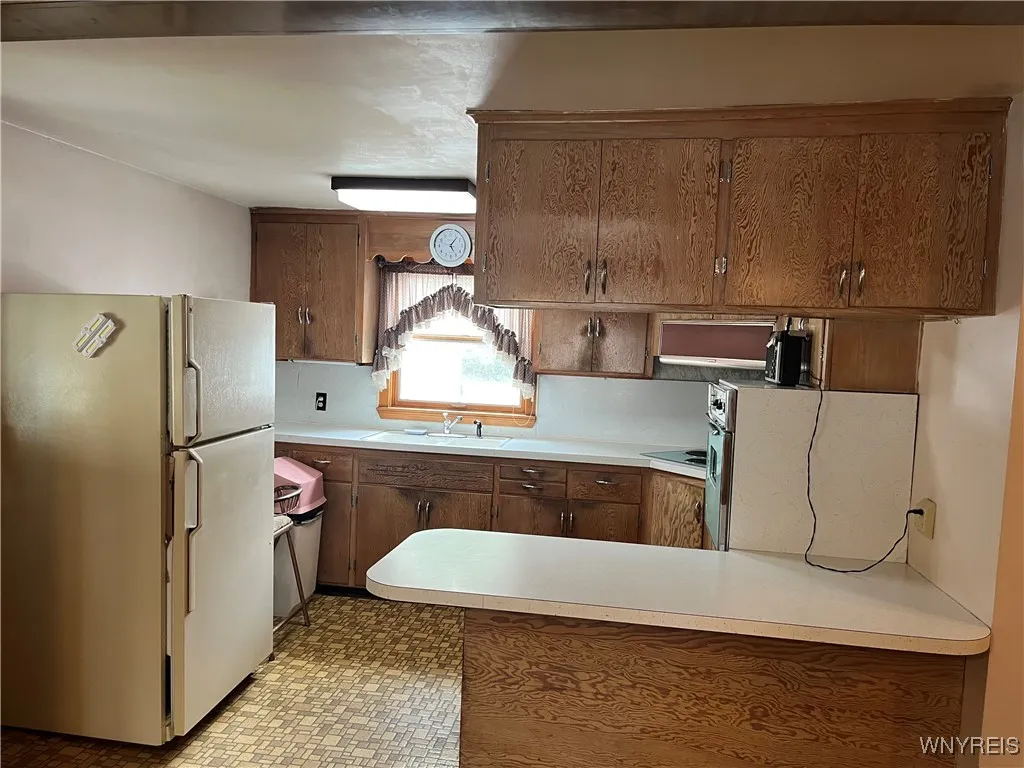 343 Olmstead Avenue, Lancaster, New York 14043, Lancaster, New York 14043, 4 Bedrooms Bedrooms, 10 Rooms Rooms,1 BathroomBathrooms,Residential,Closed,343 Olmstead Avenue, Lancaster, New York 14043,0,B1628991