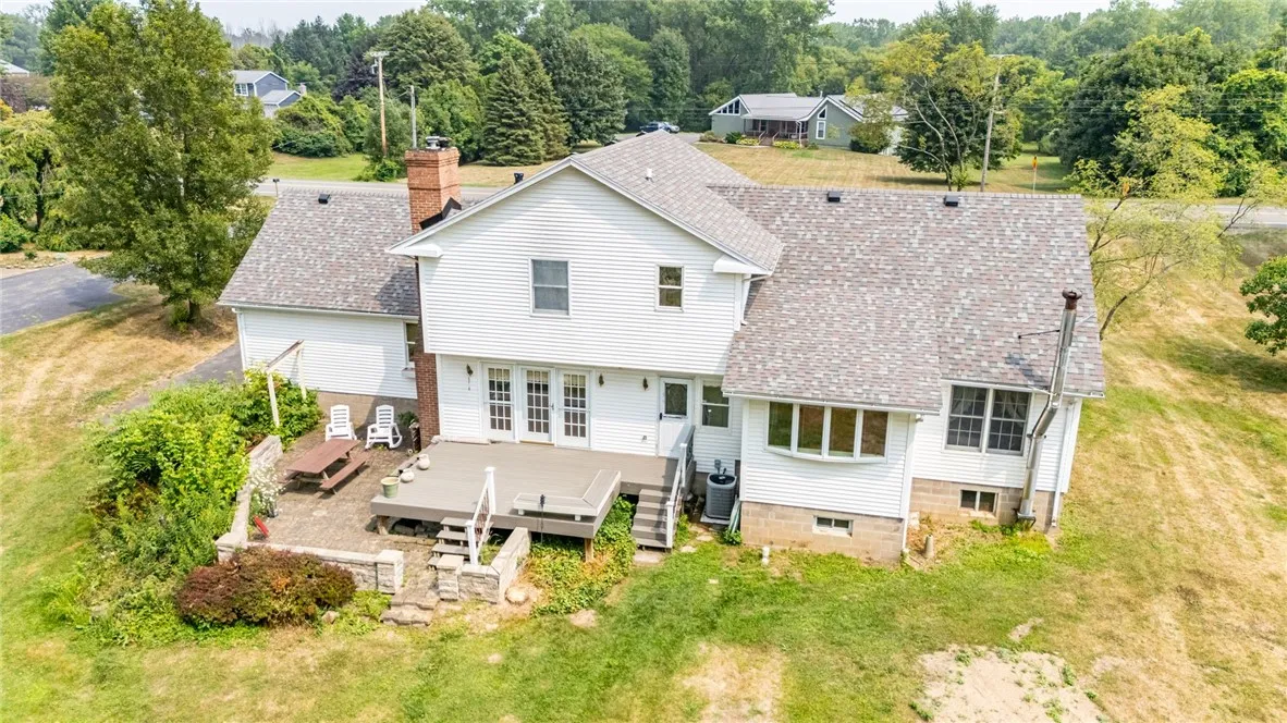 1673 Salt Road, Penfield, New York 14526, Penfield, New York 14526, 5 Bedrooms Bedrooms, 9 Rooms Rooms,2 BathroomsBathrooms,Residential,Closed,1673 Salt Road, Penfield, New York 14526,0,R1628366