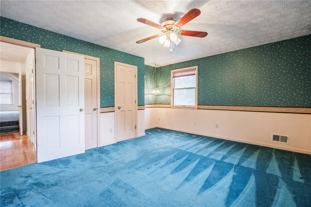 1673 Salt Road, Penfield, New York 14526, Penfield, New York 14526, 5 Bedrooms Bedrooms, 9 Rooms Rooms,2 BathroomsBathrooms,Residential,Closed,1673 Salt Road, Penfield, New York 14526,0,R1628366
