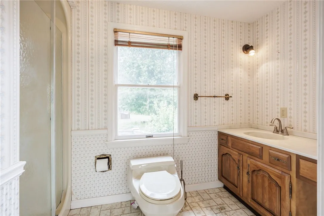 1673 Salt Road, Penfield, New York 14526, Penfield, New York 14526, 5 Bedrooms Bedrooms, 9 Rooms Rooms,2 BathroomsBathrooms,Residential,Closed,1673 Salt Road, Penfield, New York 14526,0,R1628366