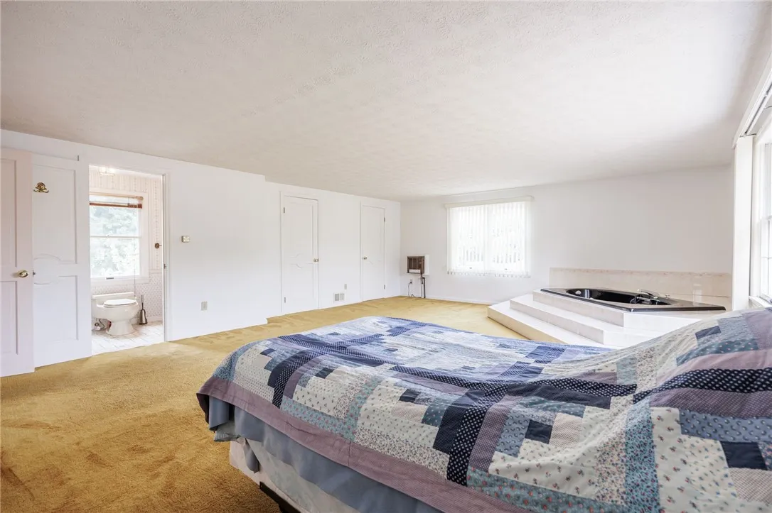 1673 Salt Road, Penfield, New York 14526, Penfield, New York 14526, 5 Bedrooms Bedrooms, 9 Rooms Rooms,2 BathroomsBathrooms,Residential,Closed,1673 Salt Road, Penfield, New York 14526,0,R1628366