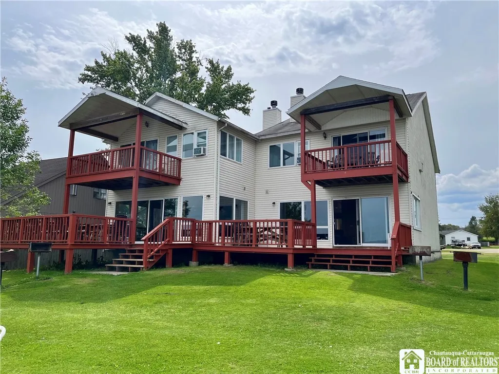 4438 W Lake Road, Chautauqua, New York 14757, Chautauqua, New York 14757, 18 Bedrooms Bedrooms, 20 Rooms Rooms,14 BathroomsBathrooms,Residential,For Sale,4438 W Lake Road, Chautauqua, New York 14757,0,R1628889