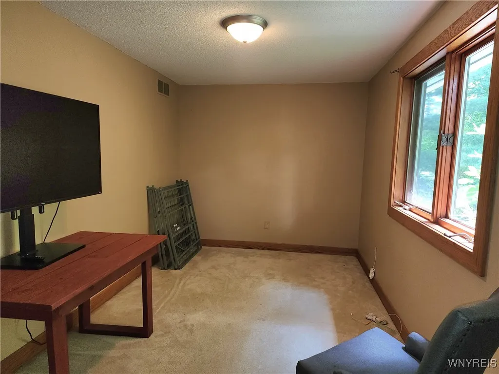 36 Braunview Way, Orchard Park, New York 14127, Orchard Park, New York 14127, 4 Bedrooms Bedrooms, 9 Rooms Rooms,2 BathroomsBathrooms,Residential Lease,For Rent,36 Braunview Way, Orchard Park, New York 14127,B1620777