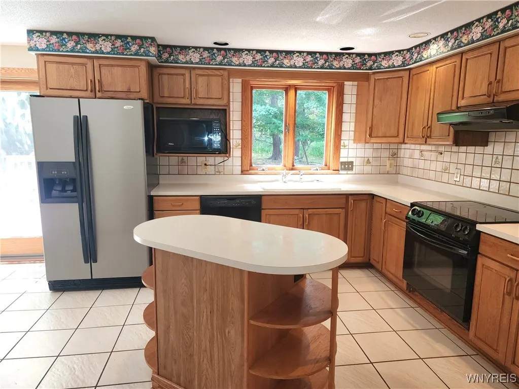 36 Braunview Way, Orchard Park, New York 14127, Orchard Park, New York 14127, 4 Bedrooms Bedrooms, 9 Rooms Rooms,2 BathroomsBathrooms,Residential Lease,For Rent,36 Braunview Way, Orchard Park, New York 14127,B1620777