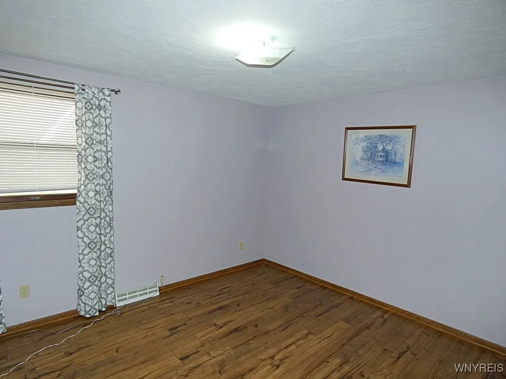 9321 Saint Johns Parkway, Niagara Falls, New York, Niagara Falls, New York 14304, 3 Bedrooms Bedrooms, 5 Rooms Rooms,1 BathroomBathrooms,Residential,Closed,9321 Saint Johns Parkway, Niagara Falls, New York ,0,B1628868