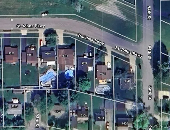 9321 Saint Johns Parkway, Niagara Falls, New York, Niagara Falls, New York 14304, 3 Bedrooms Bedrooms, 5 Rooms Rooms,1 BathroomBathrooms,Residential,Closed,9321 Saint Johns Parkway, Niagara Falls, New York ,0,B1628868