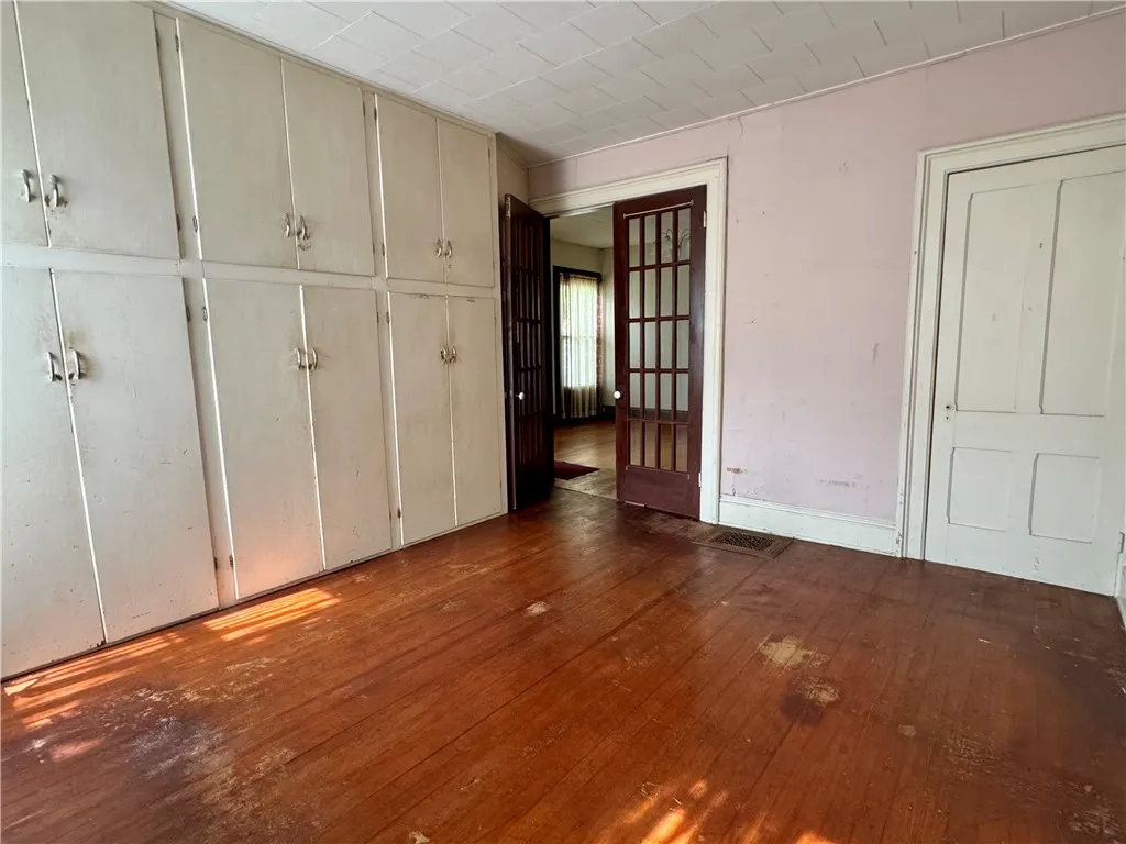 82 West Street, Oneonta, New York 13820, Oneonta, New York 13820, 4 Bedrooms Bedrooms, 10 Rooms Rooms,2 BathroomsBathrooms,Residential,For Sale,82 West Street, Oneonta, New York 13820,0,R1628387