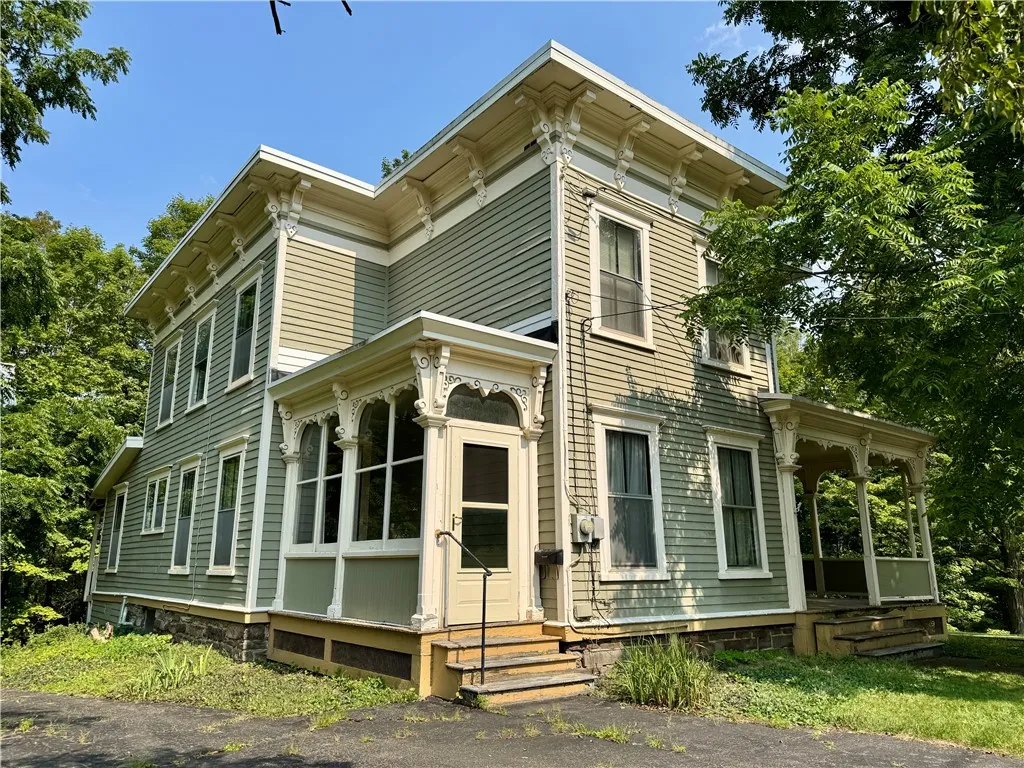 82 West Street, Oneonta, New York 13820, Oneonta, New York 13820, 4 Bedrooms Bedrooms, 10 Rooms Rooms,2 BathroomsBathrooms,Residential,For Sale,82 West Street, Oneonta, New York 13820,0,R1628387