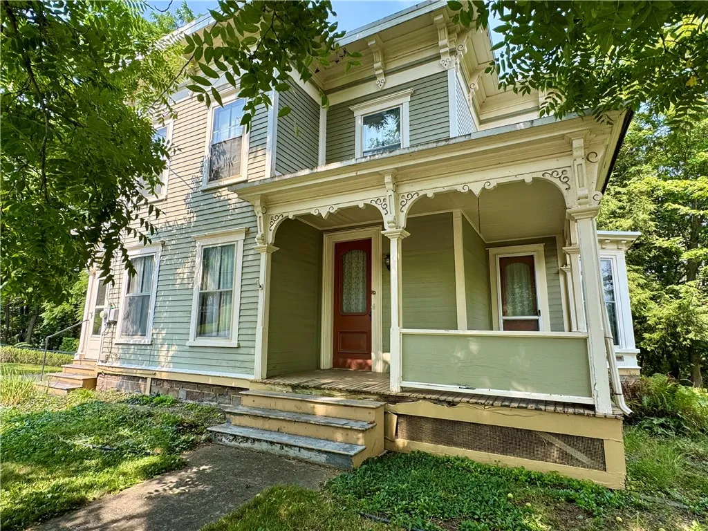 82 West Street, Oneonta, New York 13820, Oneonta, New York 13820, 4 Bedrooms Bedrooms, 10 Rooms Rooms,2 BathroomsBathrooms,Residential,For Sale,82 West Street, Oneonta, New York 13820,0,R1628387