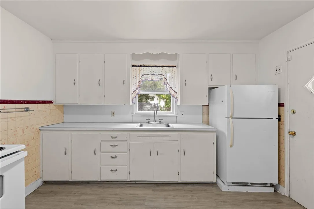 248 Newcomb Street, Rochester, New York 14609, Rochester, New York 14609, 3 Bedrooms Bedrooms, 5 Rooms Rooms,1 BathroomBathrooms,Residential,Closed,248 Newcomb Street, Rochester, New York 14609,0,R1628839