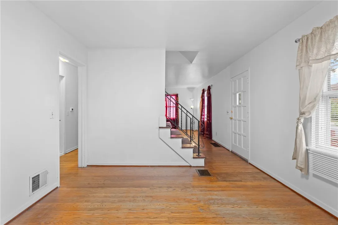 248 Newcomb Street, Rochester, New York 14609, Rochester, New York 14609, 3 Bedrooms Bedrooms, 5 Rooms Rooms,1 BathroomBathrooms,Residential,Closed,248 Newcomb Street, Rochester, New York 14609,0,R1628839