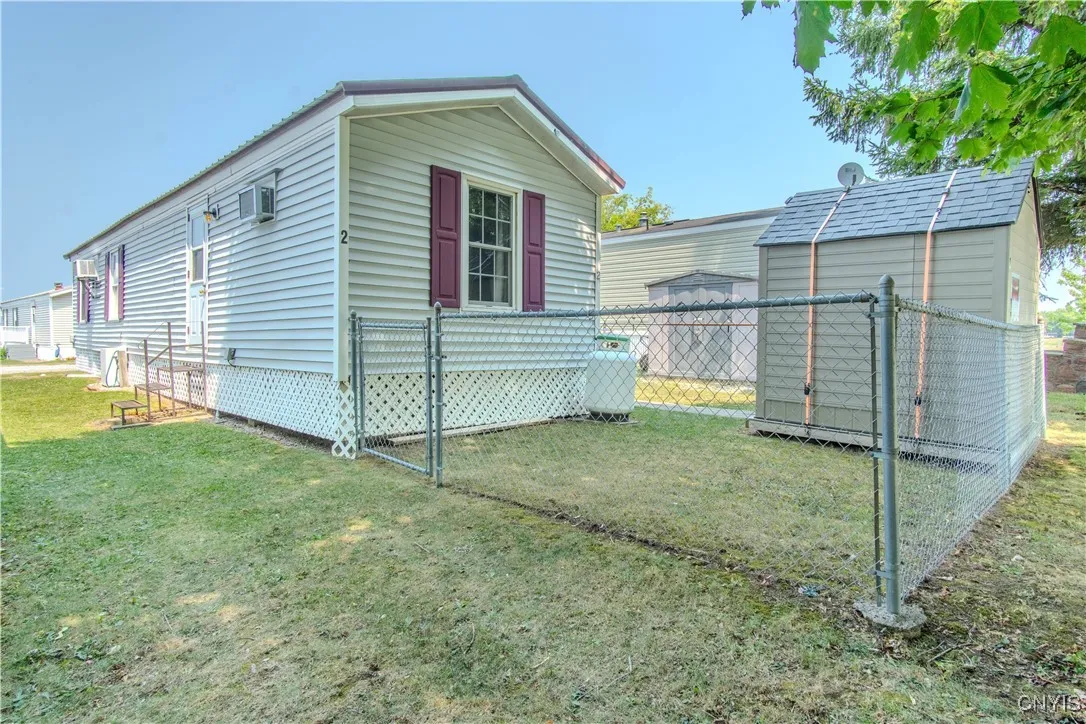 39811 State Route 12, Clayton, New York 13624, Clayton, New York 13624, 2 Bedrooms Bedrooms, 4 Rooms Rooms,1 BathroomBathrooms,Residential,Closed,39811 State Route 12, Clayton, New York 13624,S1627909