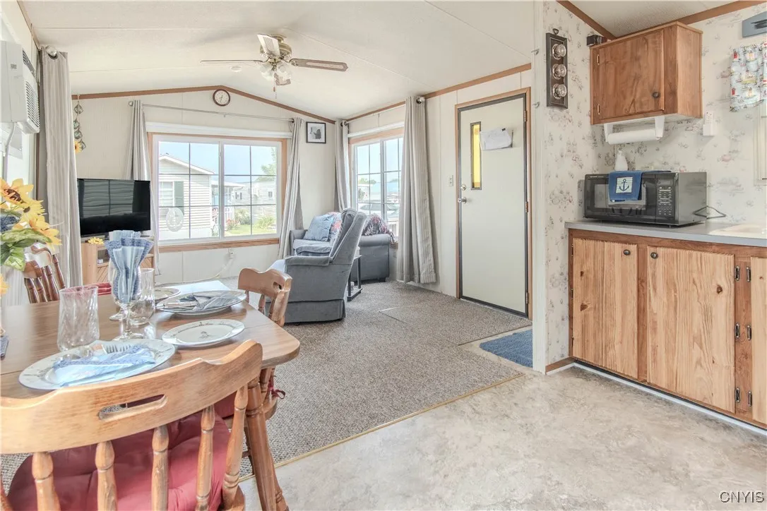 39811 State Route 12, Clayton, New York 13624, Clayton, New York 13624, 2 Bedrooms Bedrooms, 4 Rooms Rooms,1 BathroomBathrooms,Residential,Closed,39811 State Route 12, Clayton, New York 13624,S1627909