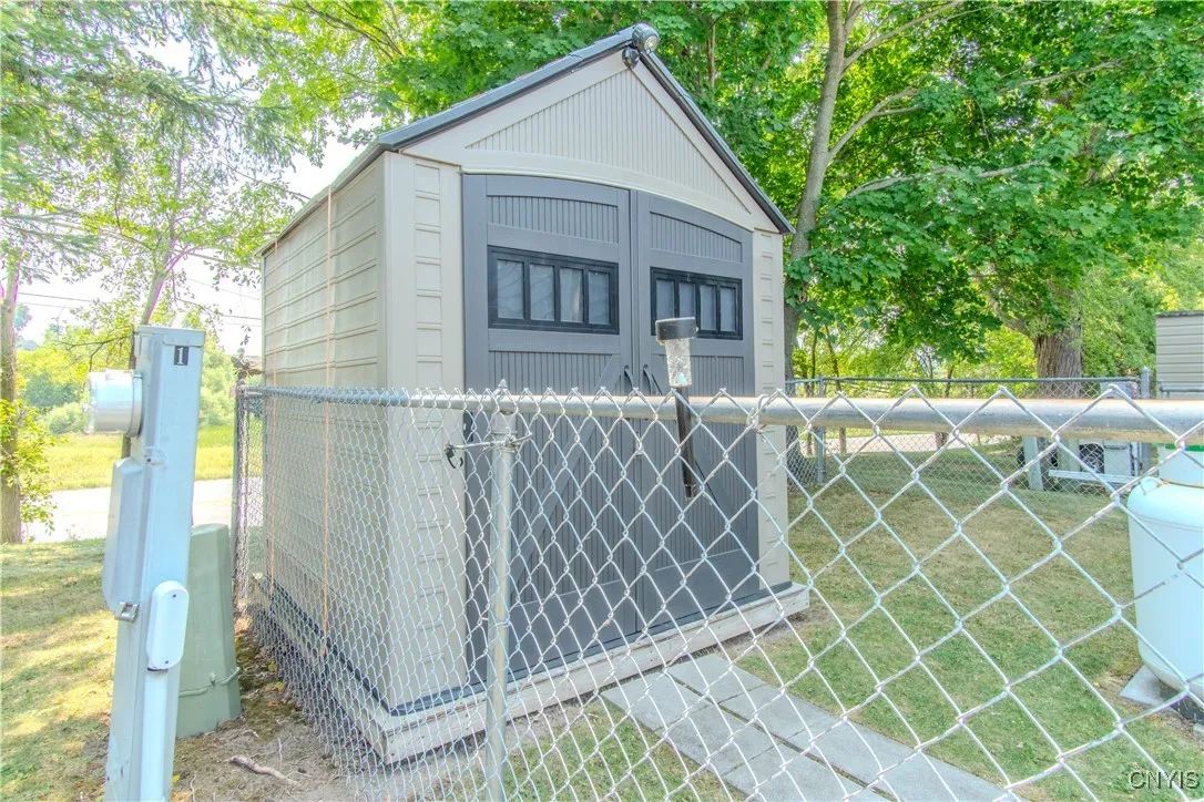 39811 State Route 12, Clayton, New York 13624, Clayton, New York 13624, 2 Bedrooms Bedrooms, 4 Rooms Rooms,1 BathroomBathrooms,Residential,Closed,39811 State Route 12, Clayton, New York 13624,S1627909