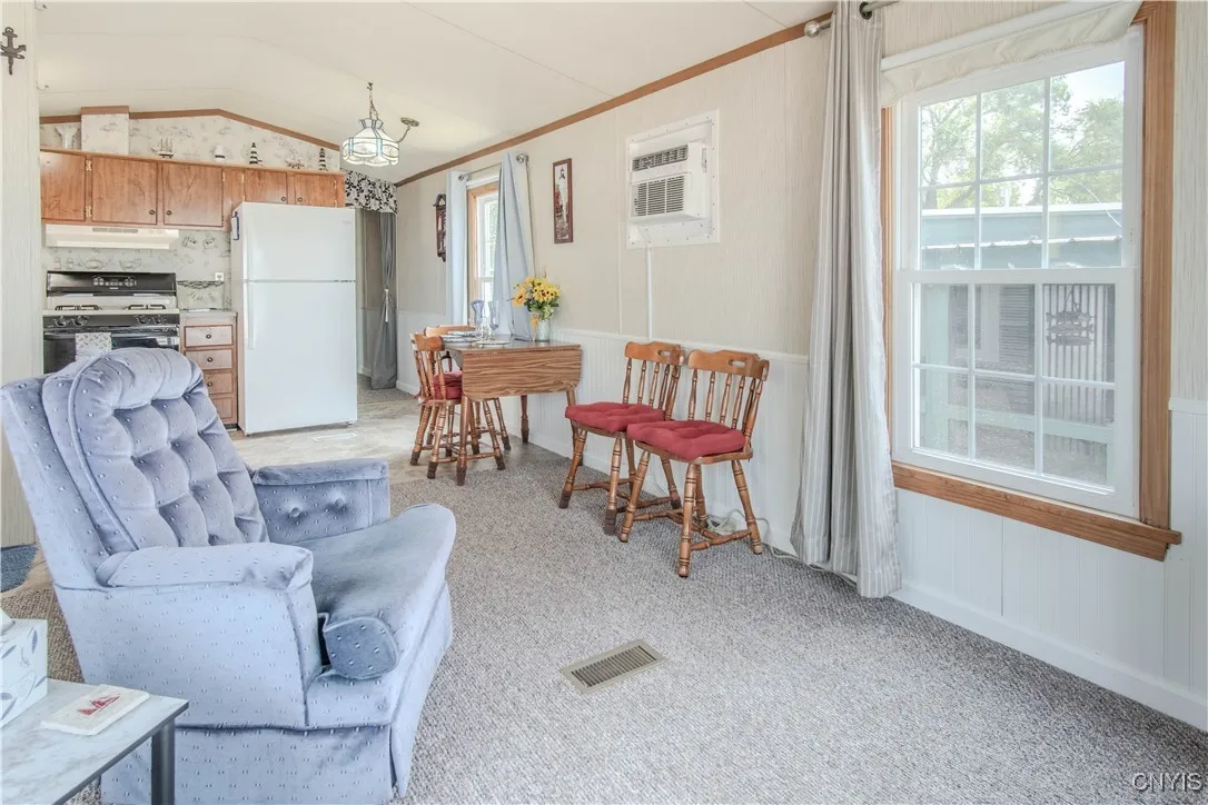 39811 State Route 12, Clayton, New York 13624, Clayton, New York 13624, 2 Bedrooms Bedrooms, 4 Rooms Rooms,1 BathroomBathrooms,Residential,Closed,39811 State Route 12, Clayton, New York 13624,S1627909