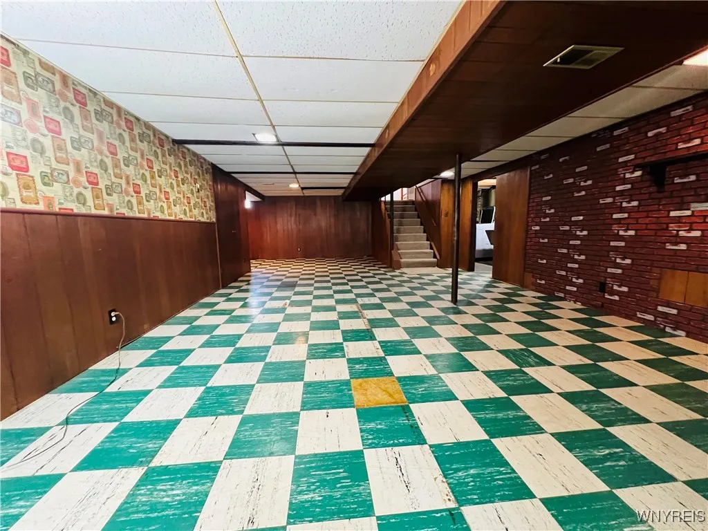 61 Centerview Drive, West Seneca, New York 14224, West Seneca, New York 14224, 3 Bedrooms Bedrooms, 6 Rooms Rooms,1 BathroomBathrooms,Residential,For Sale,61 Centerview Drive, West Seneca, New York 14224,B1629014