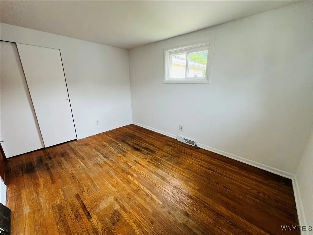 61 Centerview Drive, West Seneca, New York 14224, West Seneca, New York 14224, 3 Bedrooms Bedrooms, 6 Rooms Rooms,1 BathroomBathrooms,Residential,For Sale,61 Centerview Drive, West Seneca, New York 14224,B1629014