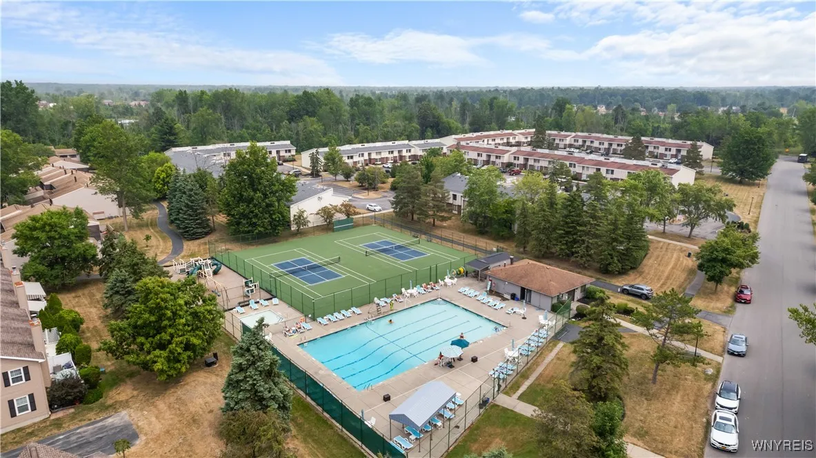 7 Southcreek Court D, Amherst, New York 14051, Amherst, New York 14051, 2 Bedrooms Bedrooms, 6 Rooms Rooms,2 BathroomsBathrooms,Residential,Closed,7 Southcreek Court D, Amherst, New York 14051,0,B1628781