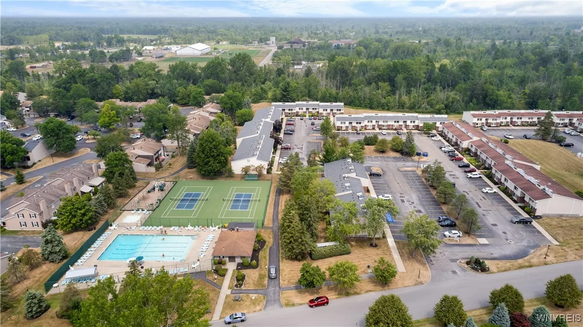 7 Southcreek Court D, Amherst, New York 14051, Amherst, New York 14051, 2 Bedrooms Bedrooms, 6 Rooms Rooms,2 BathroomsBathrooms,Residential,Closed,7 Southcreek Court D, Amherst, New York 14051,0,B1628781