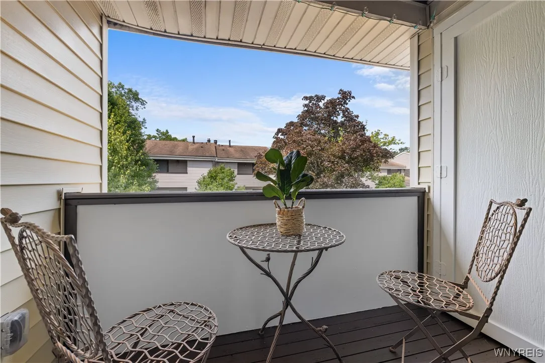 7 Southcreek Court D, Amherst, New York 14051, Amherst, New York 14051, 2 Bedrooms Bedrooms, 6 Rooms Rooms,2 BathroomsBathrooms,Residential,Closed,7 Southcreek Court D, Amherst, New York 14051,0,B1628781