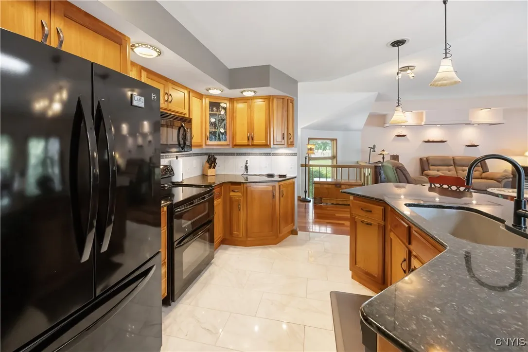 7528 Song Lake Road, Preble, New York 13159, Preble, New York 13159, 3 Bedrooms Bedrooms, 8 Rooms Rooms,3 BathroomsBathrooms,Residential,Closed,7528 Song Lake Road, Preble, New York 13159,0,S1628894