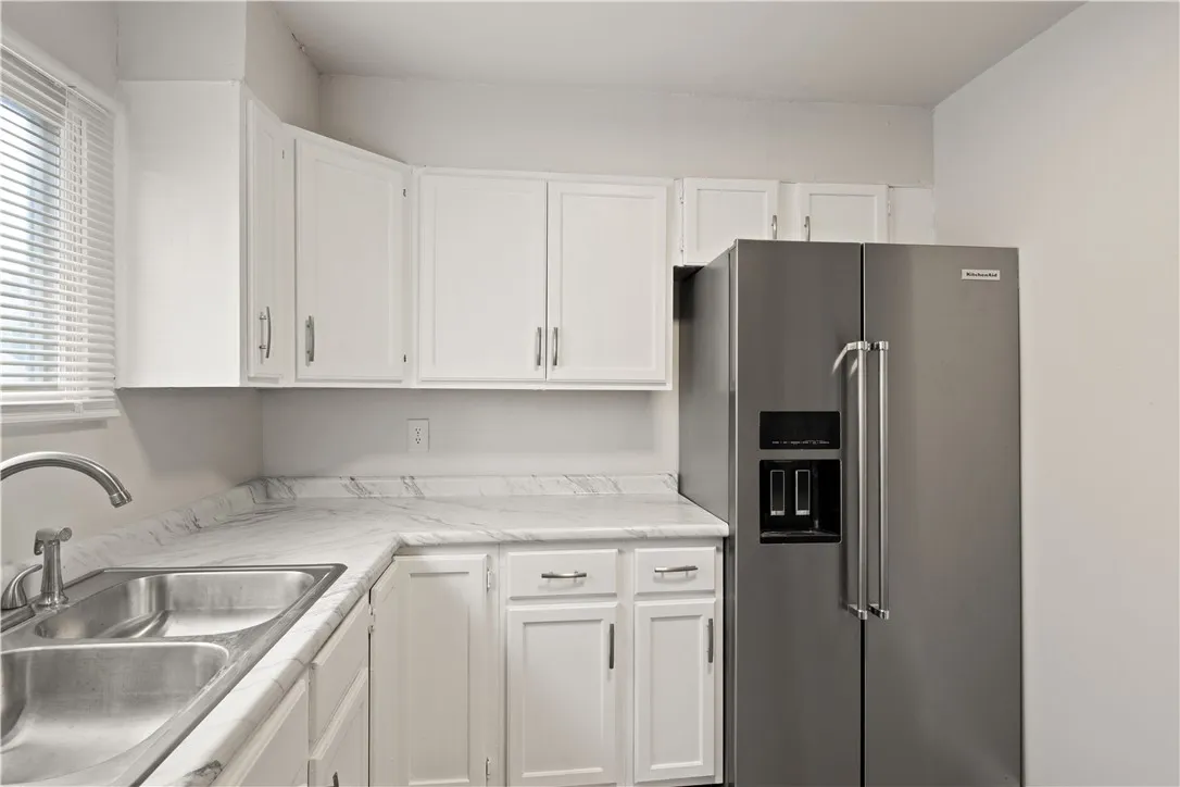 59 Devonshire Court, Rochester, New York 14619, Rochester, New York 14619, 3 Bedrooms Bedrooms, 4 Rooms Rooms,1 BathroomBathrooms,Residential,Closed,59 Devonshire Court, Rochester, New York 14619,0,R1628934