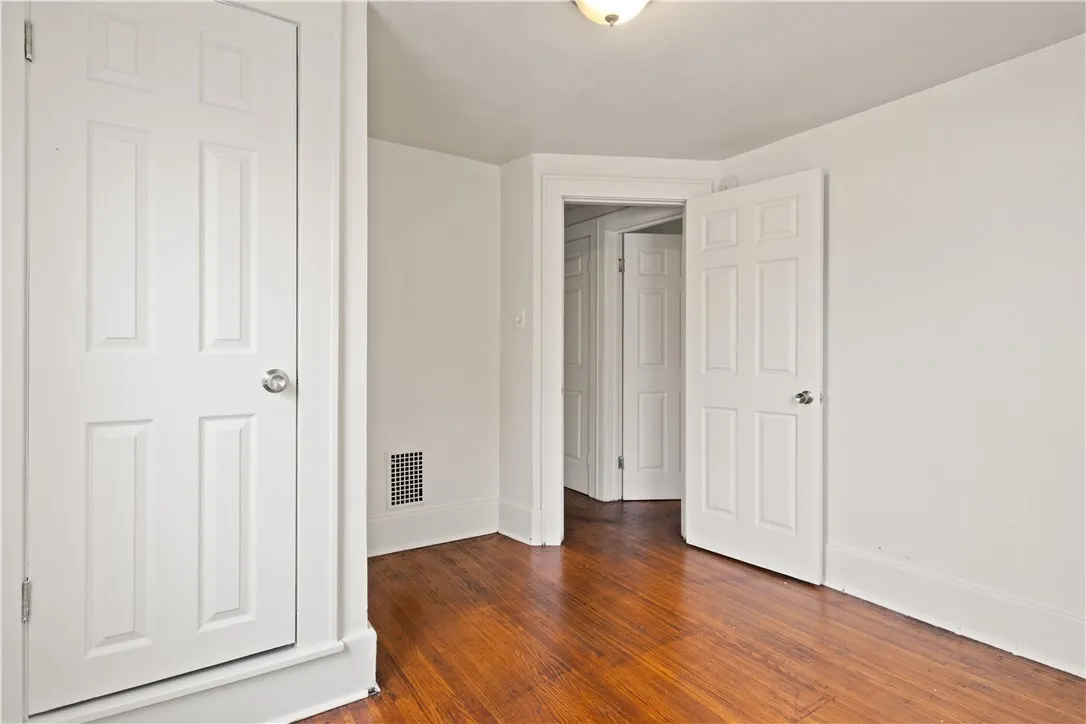 59 Devonshire Court, Rochester, New York 14619, Rochester, New York 14619, 3 Bedrooms Bedrooms, 4 Rooms Rooms,1 BathroomBathrooms,Residential,Closed,59 Devonshire Court, Rochester, New York 14619,0,R1628934