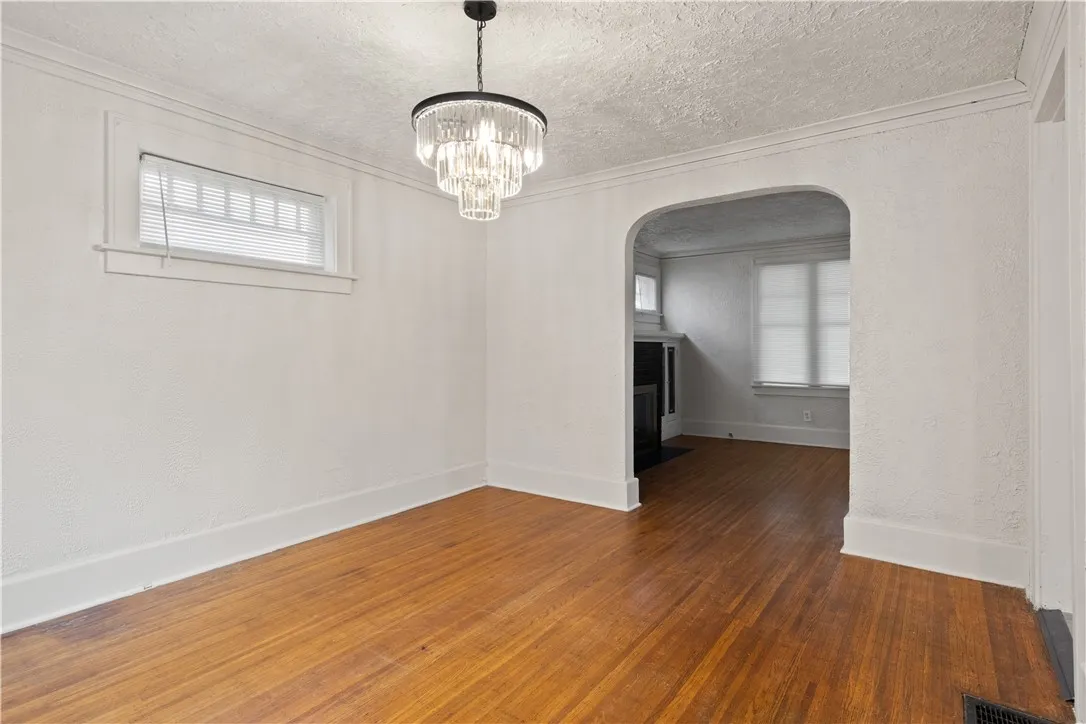 59 Devonshire Court, Rochester, New York 14619, Rochester, New York 14619, 3 Bedrooms Bedrooms, 4 Rooms Rooms,1 BathroomBathrooms,Residential,Closed,59 Devonshire Court, Rochester, New York 14619,0,R1628934