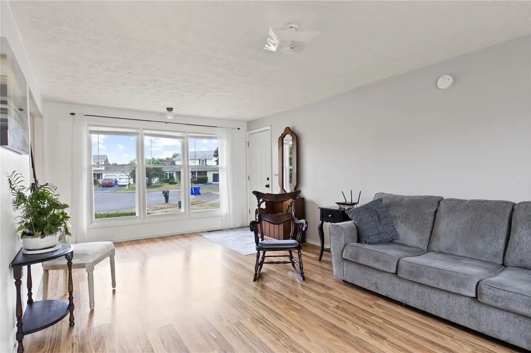 67 Covered Bridge Circle, Greece, New York 14612, Greece, New York 14612, 4 Bedrooms Bedrooms, 8 Rooms Rooms,2 BathroomsBathrooms,Residential,Closed,67 Covered Bridge Circle, Greece, New York 14612,0,R1628883