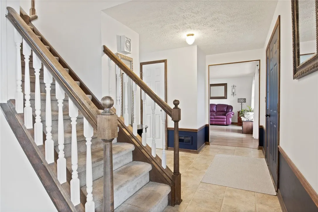 67 Covered Bridge Circle, Greece, New York 14612, Greece, New York 14612, 4 Bedrooms Bedrooms, 8 Rooms Rooms,2 BathroomsBathrooms,Residential,Closed,67 Covered Bridge Circle, Greece, New York 14612,0,R1628883