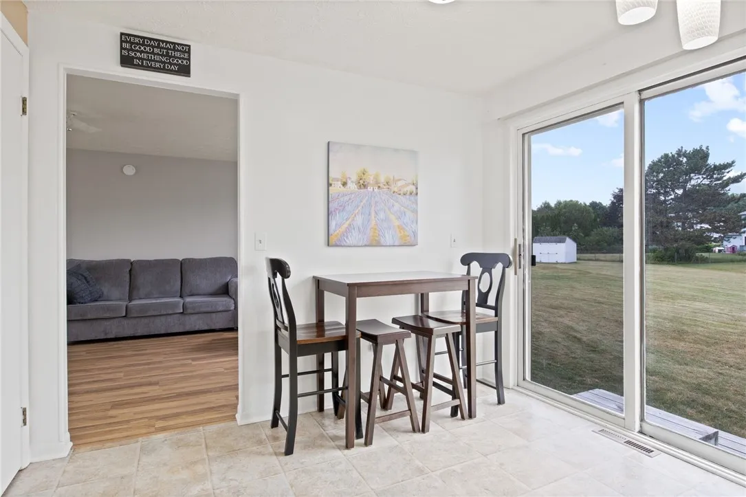 67 Covered Bridge Circle, Greece, New York 14612, Greece, New York 14612, 4 Bedrooms Bedrooms, 8 Rooms Rooms,2 BathroomsBathrooms,Residential,Closed,67 Covered Bridge Circle, Greece, New York 14612,0,R1628883