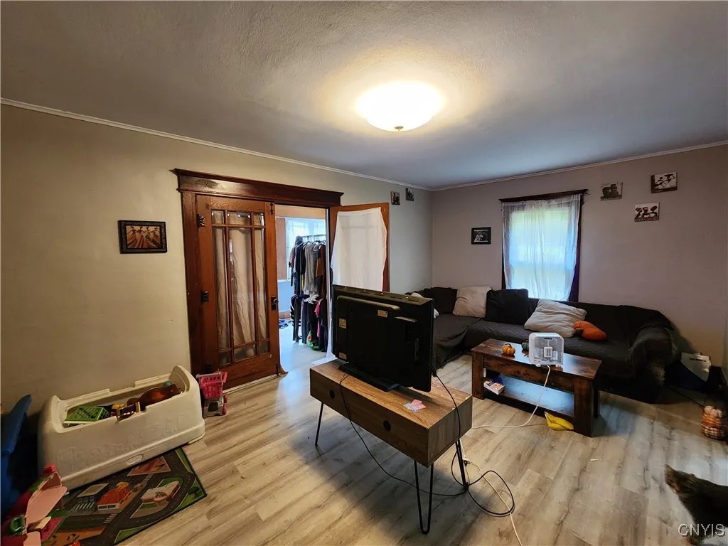 2725 Grant Boulevard 27, Syracuse, New York 13208, Syracuse, New York 13208, 6 Bedrooms Bedrooms, ,2 BathroomsBathrooms,Residential,Closed,2725 Grant Boulevard 27, Syracuse, New York 13208,0,S1629148