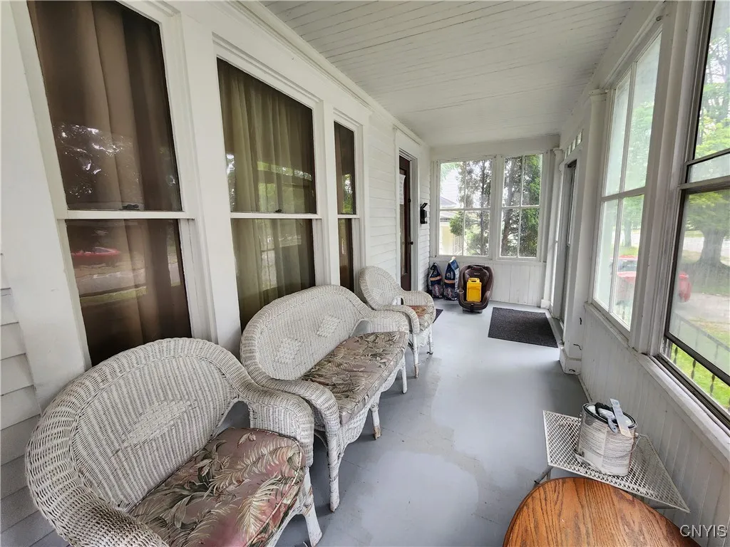 2725 Grant Boulevard 27, Syracuse, New York 13208, Syracuse, New York 13208, 6 Bedrooms Bedrooms, ,2 BathroomsBathrooms,Residential,Closed,2725 Grant Boulevard 27, Syracuse, New York 13208,0,S1629148