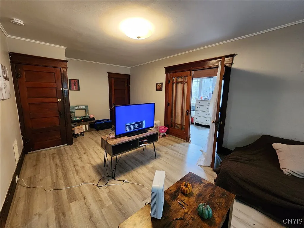 2725 Grant Boulevard 27, Syracuse, New York 13208, Syracuse, New York 13208, 6 Bedrooms Bedrooms, ,2 BathroomsBathrooms,Residential,Closed,2725 Grant Boulevard 27, Syracuse, New York 13208,0,S1629148