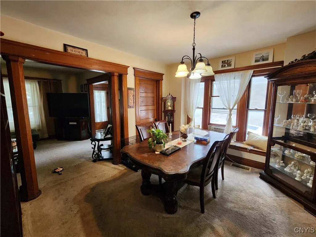 2725 Grant Boulevard 27, Syracuse, New York 13208, Syracuse, New York 13208, 6 Bedrooms Bedrooms, ,2 BathroomsBathrooms,Residential,Closed,2725 Grant Boulevard 27, Syracuse, New York 13208,0,S1629148