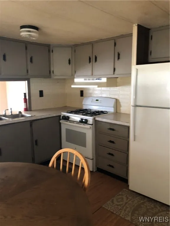 UPDATED GAS STOVE