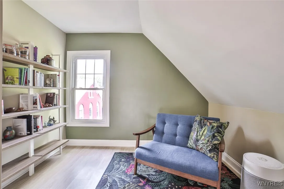 164 Harvard Place, Buffalo, New York 14209, Buffalo, New York 14209, 3 Bedrooms Bedrooms, 10 Rooms Rooms,2 BathroomsBathrooms,Residential,For Sale,164 Harvard Place, Buffalo, New York 14209,B1628857