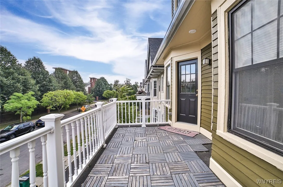 164 Harvard Place, Buffalo, New York 14209, Buffalo, New York 14209, 3 Bedrooms Bedrooms, 10 Rooms Rooms,2 BathroomsBathrooms,Residential,For Sale,164 Harvard Place, Buffalo, New York 14209,B1628857